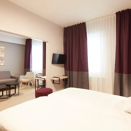 Crystal Hotel Lausana