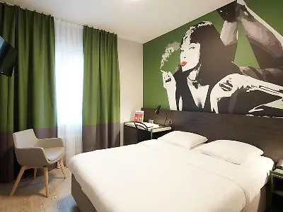 Crystal Hotel